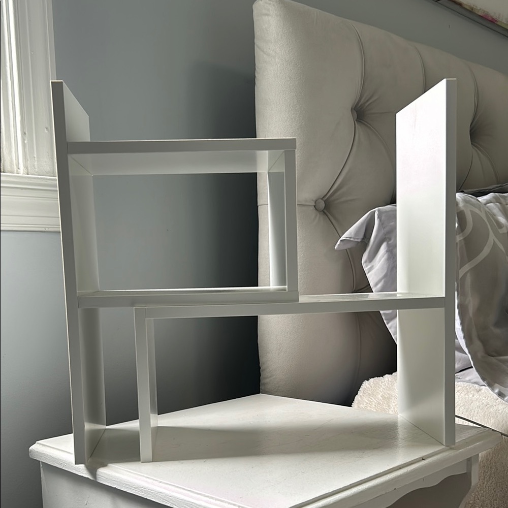 White Geometric Display Shelves Wall Decor